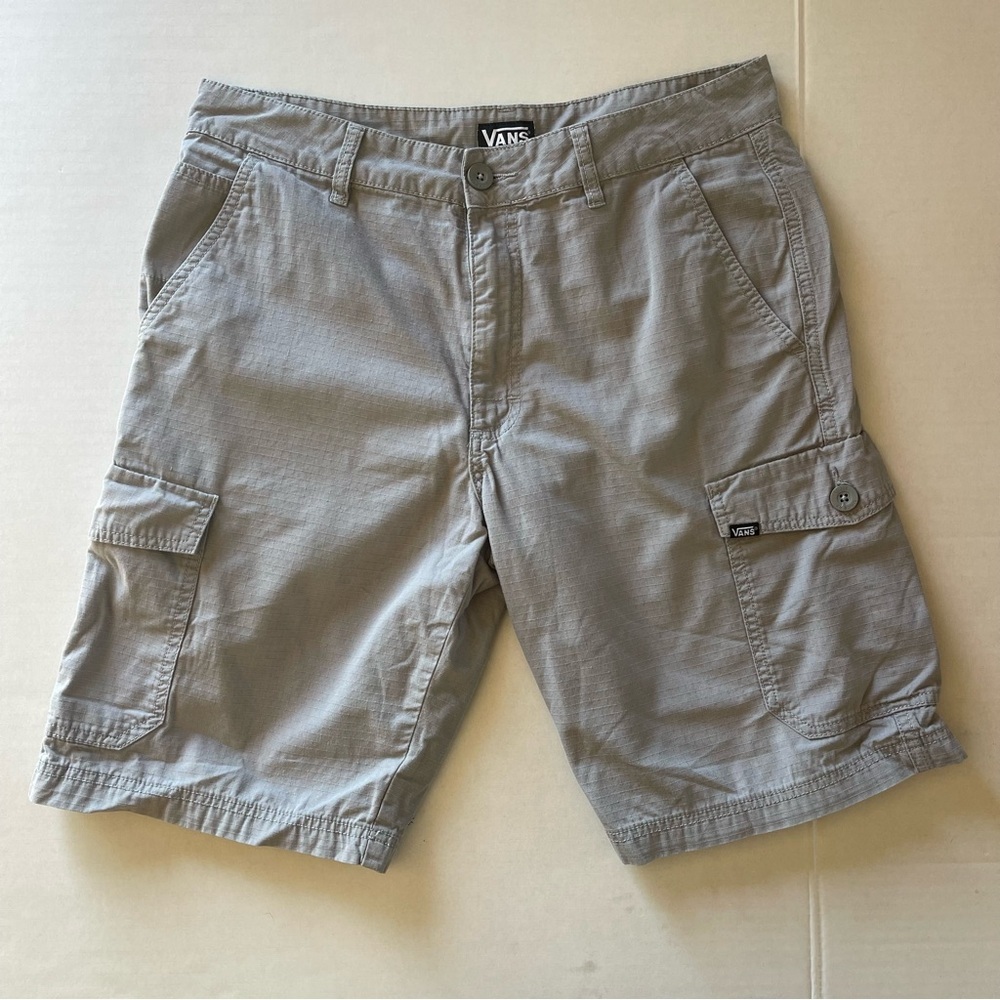 Vans Men’s Cargo Shorts Grey Color Size 32